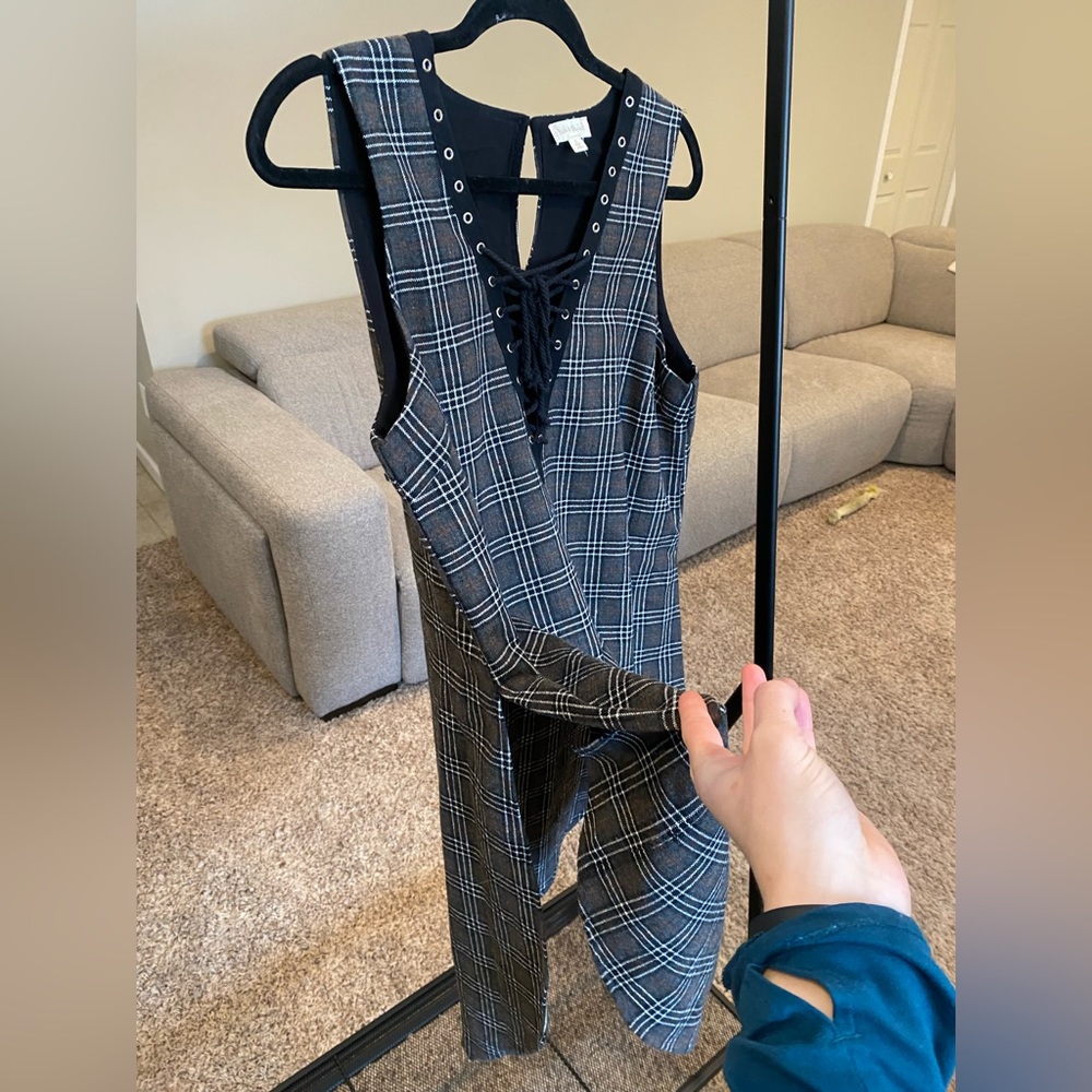 Hem and Thread Plaid Tunic Dress Shirt